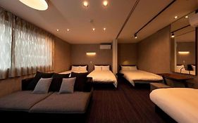 White Crystal Roomb